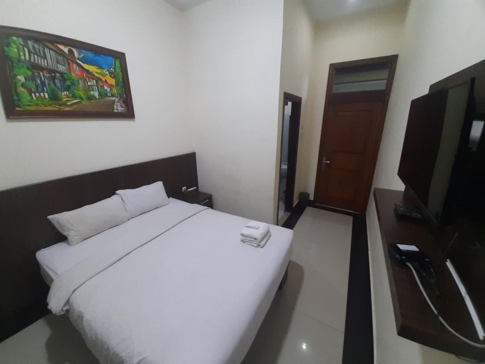 Urbanview Alfiya Hotel Lampung Bandar Lampung Exteriör bild