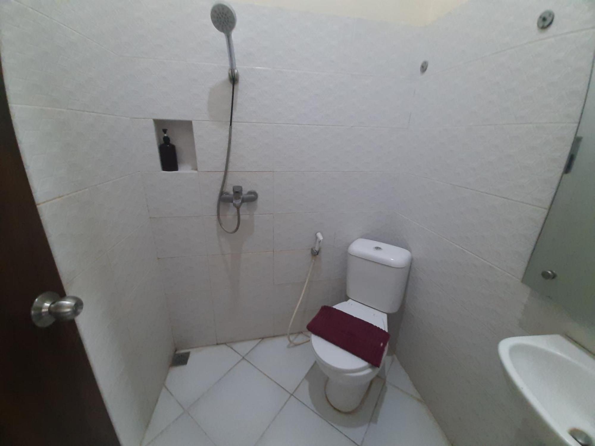 Urbanview Alfiya Hotel Lampung Bandar Lampung Exteriör bild