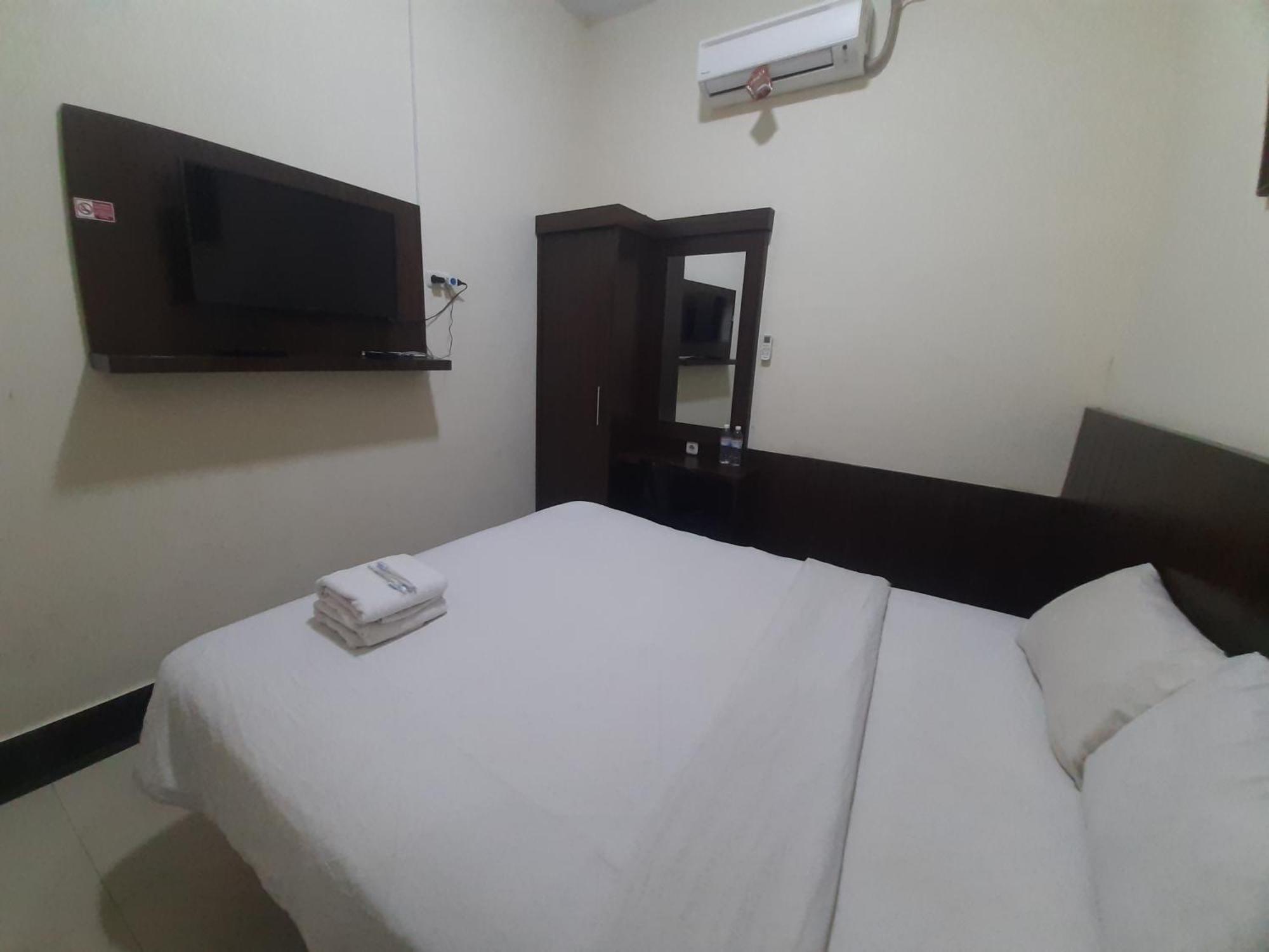 Urbanview Alfiya Hotel Lampung Bandar Lampung Exteriör bild